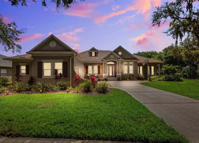 Property at 5823 Terncrest Dr, Lithia, FL 33547, 4 beds, 4 baths