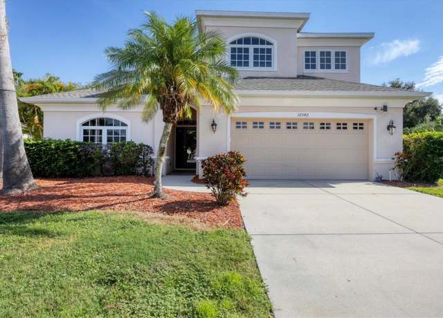 Property at 12342 Lavender Loop, Bradenton, FL 34212, 5 beds, 3 baths