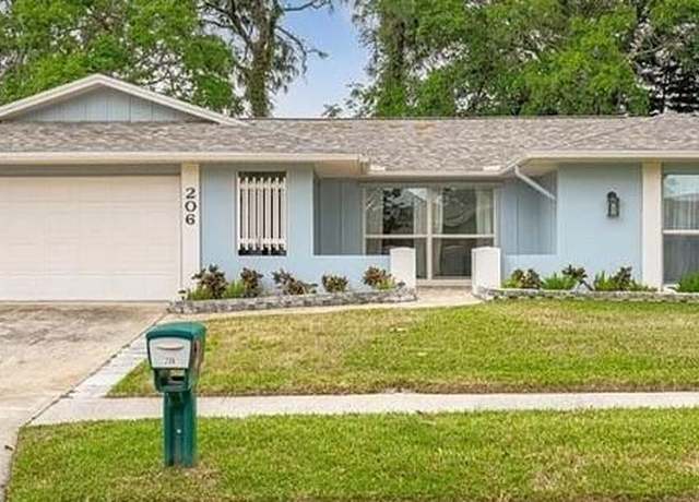 Property at 206 Hillcrest Dr, Safety Harbor, FL 34695, 3 beds, 2.5 baths
