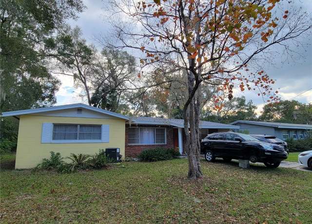 Property at 906 E Wisconsin Ave, Deland, FL 32724, 4 beds, 1.5 baths