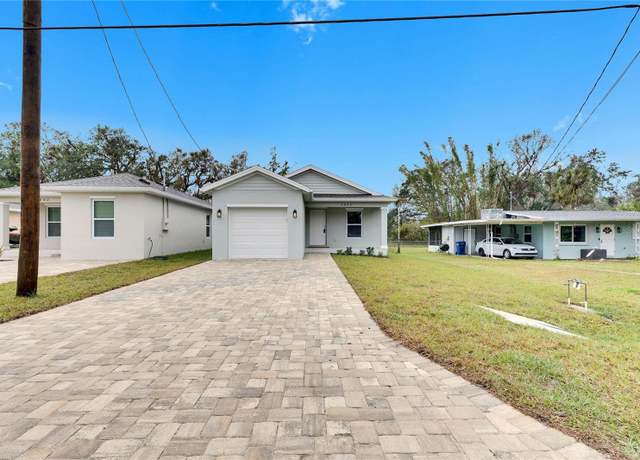 Property at 1006 Hagle Park Rd, Bradenton, FL 34212, 3 beds, 2 baths