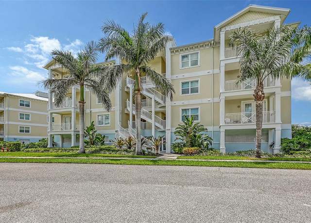 Property at 3430 77th St W #301, Bradenton, FL 34209, 3 beds, 2.5 baths