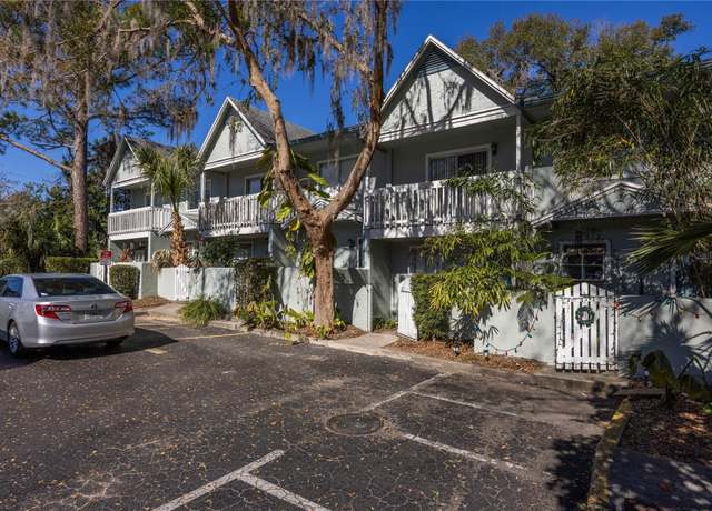 Property at 4411 SW 34th St #403, Gainesville, FL 32608, 2 beds, 2.5 baths