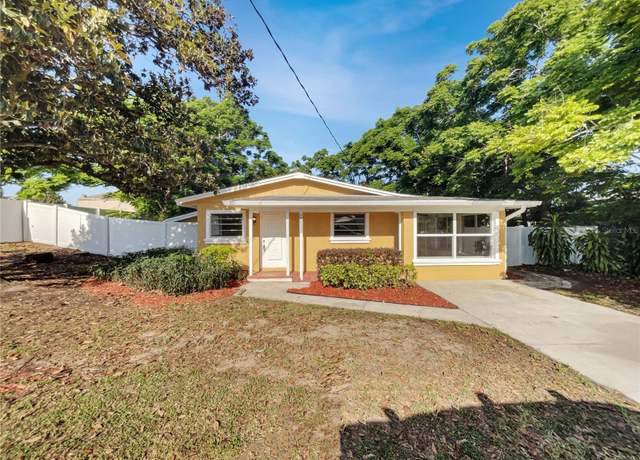 Property at 5939 Stokes Rd, Lakeland, FL 33812, 3 beds, 2 baths