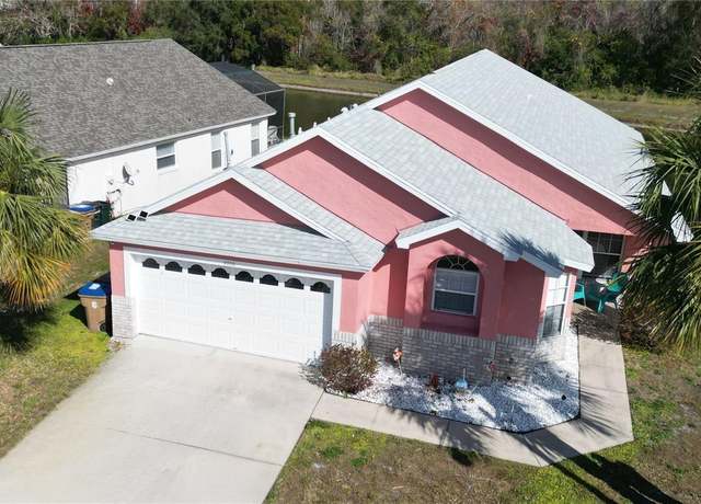 Property at 4700 Prairie Point Blvd, Kissimmee, FL 34746, 4 beds, 2 baths