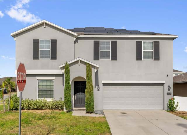 Property at 204 Taft Dr, Davenport, FL 33837, 4 beds, 2.5 baths