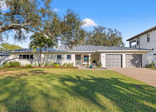 Property at 3961 12th St NE, St Petersburg, FL 33703, 4 beds, 3.5 baths