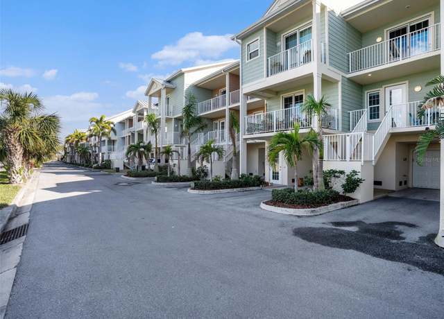 Property at 3266 Mangrove Point Dr, Ruskin, FL 33570, 2 beds, 1.5 baths