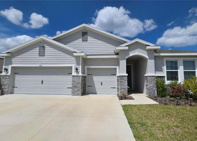 Property at 13111 Pepper Stem St, Spring Hill, FL 34609, 4 beds, 3.5 baths