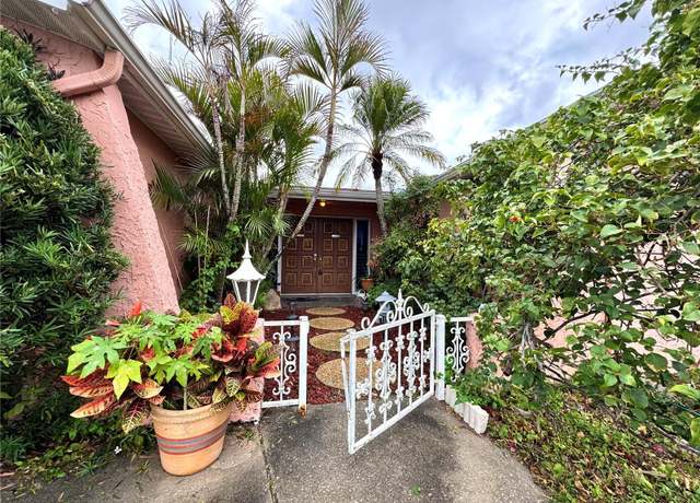 Property at 1741 Font Ln, Holiday, FL 34691, 2 beds, 2 baths