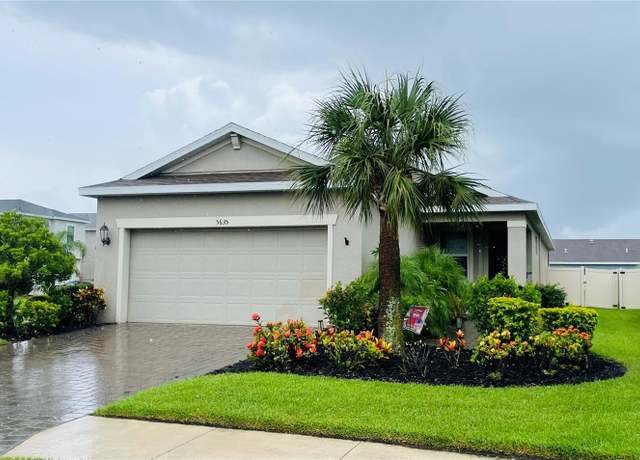 Property at 5635 Los Robles Ct, Palmetto, FL 34221, 4 beds, 2 baths