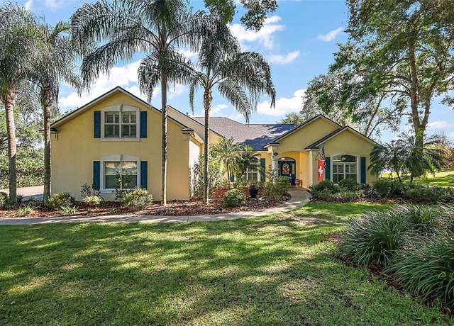 Property at 848 Hawk Lndg, Fruitland Park, FL 34731, 4 beds, 4.5 baths