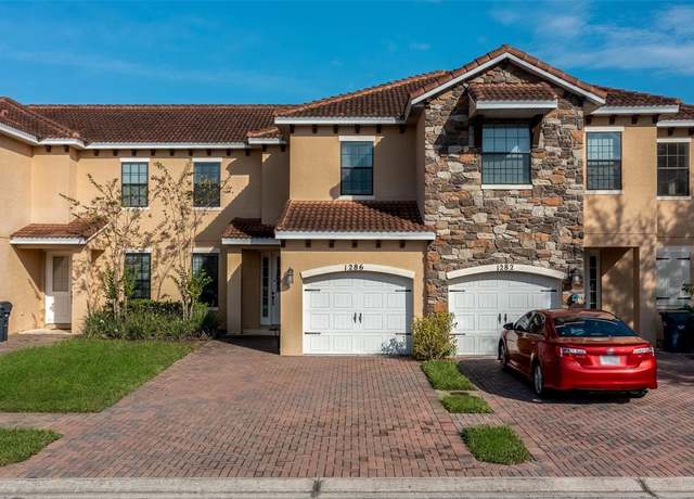 Property at 1286 Clove Dr, Kissimmee, FL 34759, 3 beds, 2.5 baths