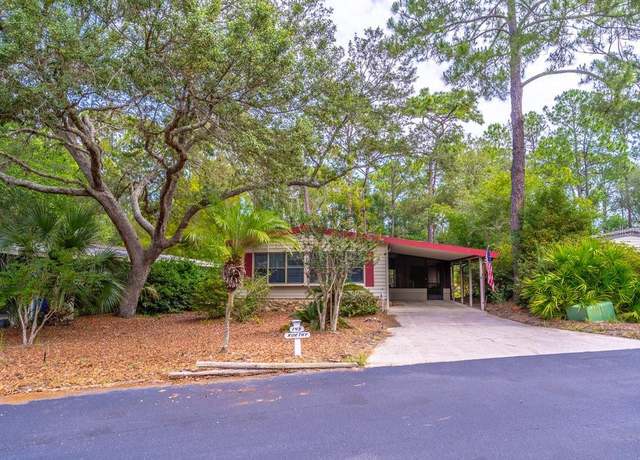 Property at 149 E Plantation Blvd, Lake Mary, FL 32746, 2 beds, 2 baths