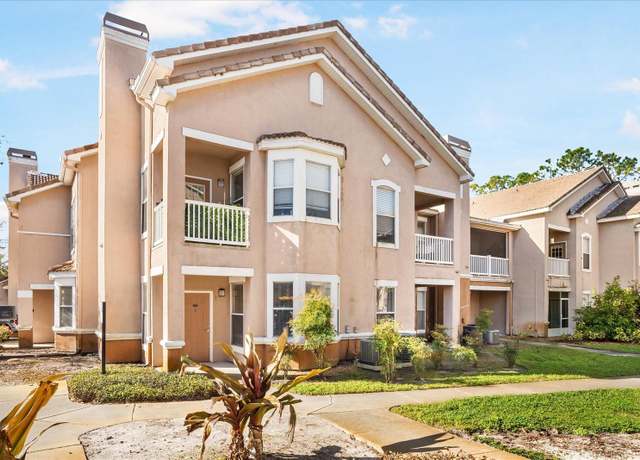 Property at 17978 Villa Creek Dr, Tampa, FL 33647, 2 beds, 2 baths