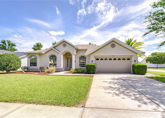 Property at 7824 Primula Ln, New Port Richey, FL 34654, 3 beds, 2.5 baths