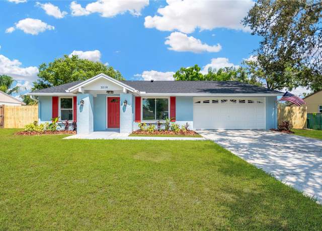 Property at 3218 King Charles Cir, Seffner, FL 33584, 4 beds, 2 baths