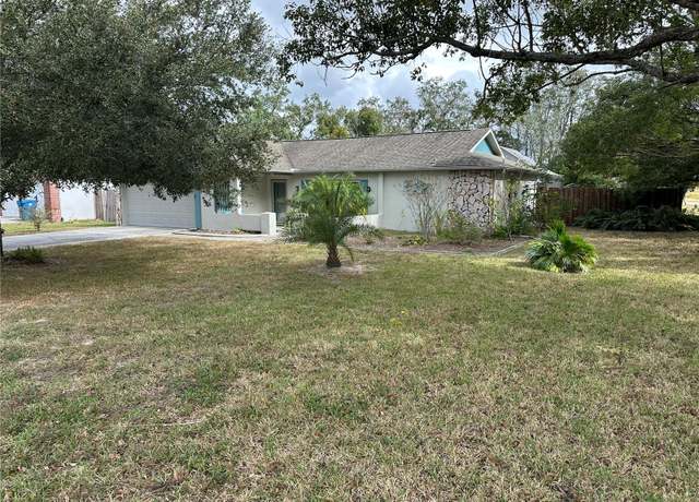 Property at 8353 Forest Oaks Blvd, Spring Hill, FL 34606, 2 beds, 2 baths