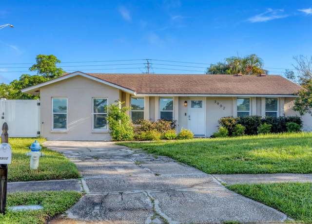 Property at 3902 Cochise Ter, Sarasota, FL 34233, 3 beds, 2 baths