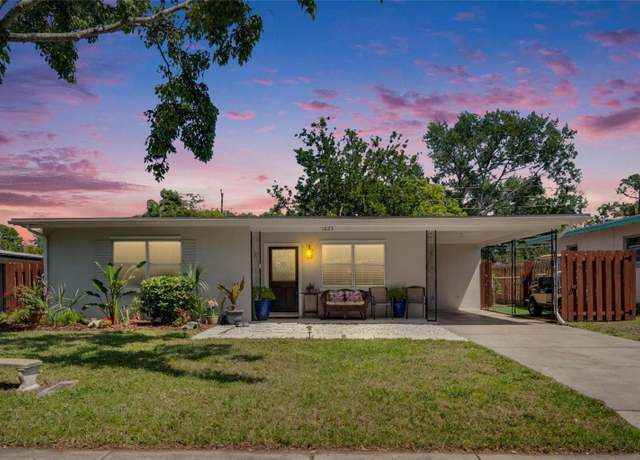 Property at 1623 San Mateo Dr, Dunedin, FL 34698, 3 beds, 2 baths