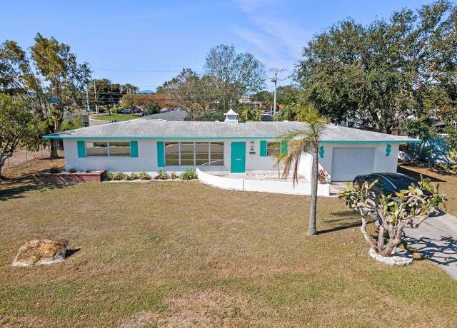 Property at 5724 25th St W, Bradenton, FL 34207, 2 beds, 2 baths
