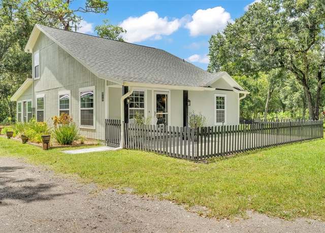 Property at 1441 Lanier Rd, Lakeland, FL 33810, 3 beds, 2 baths