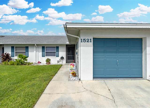 Property at 1521 Oakview Cir SE, Winter Haven, FL 33880, 2 beds, 2 baths