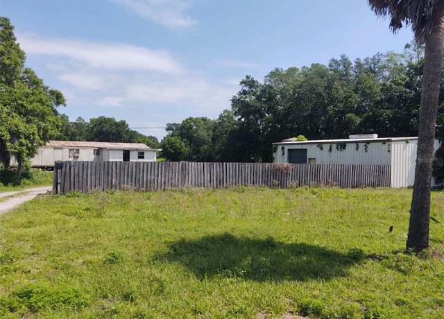 Property at 1712 E State Road 60, Plant City, FL 33567, 2 beds, 2 baths