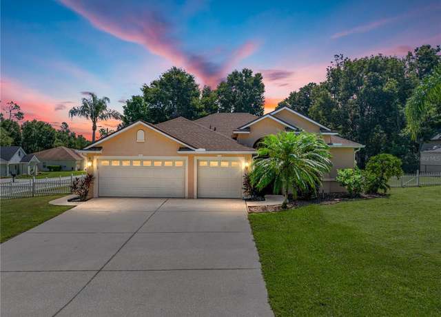 Property at 11544 Arlhuna Way, Dade City, FL 33525, 4 beds, 3 baths