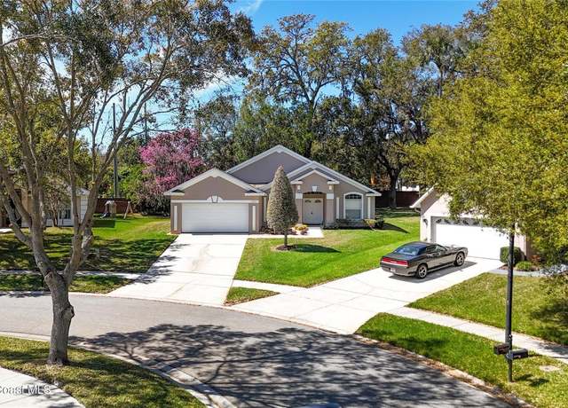 Property at 1222 Brandy Lake View Cir, Winter Garden, FL 34787, 3 beds, 2 baths