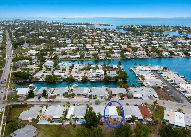 Property at 415 63rd St, Holmes Beach, FL 34217, 2 beds, 2 baths