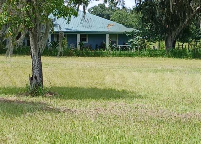 Property at 4949 Brantley Rd, Groveland, FL 34736, 3 beds, 2 baths