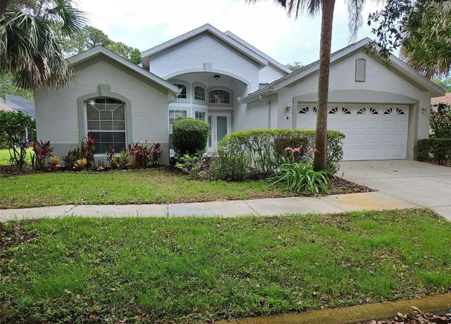 Property at 4 ST Andrews Ct, Palm Coast, FL 32137, 3 beds, 2 baths