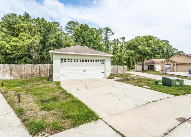 Property at 142 Placid Woods Ct, Sanford, FL 32773, 3 beds, 2 baths