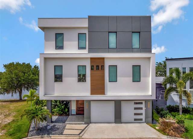 Property at 8157 Elion St, Orlando, FL 32827, 5 beds, 5.5 baths