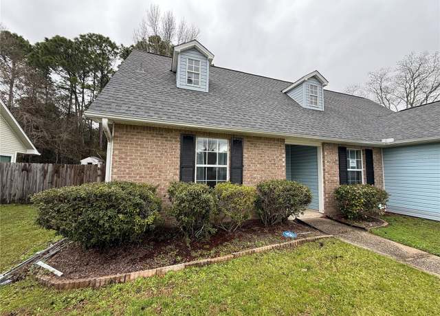 Property at 4261 Antioch Rd, Crestview, FL 32536, 4 beds, 3 baths