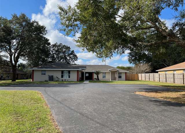 Property at 46 Banyan Crse, Ocala, FL 34472, 6 beds, 3 baths