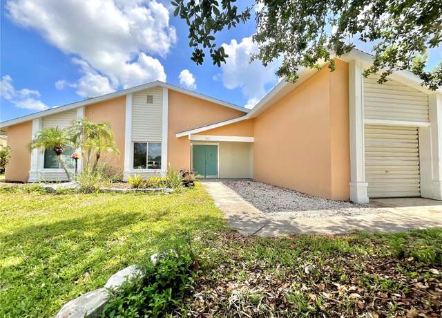 Property at 713 Wood Ln, Kissimmee, FL 34759, 4 beds, 2 baths