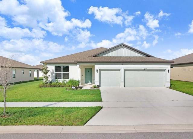 Property at 1125 Michelangelo Ln, Winter Haven, FL 33884, 4 beds, 3.5 baths
