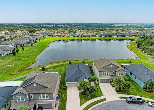 Property at 10609 Great Cormorant Dr, Riverview, FL 33579, 4 beds, 3 baths