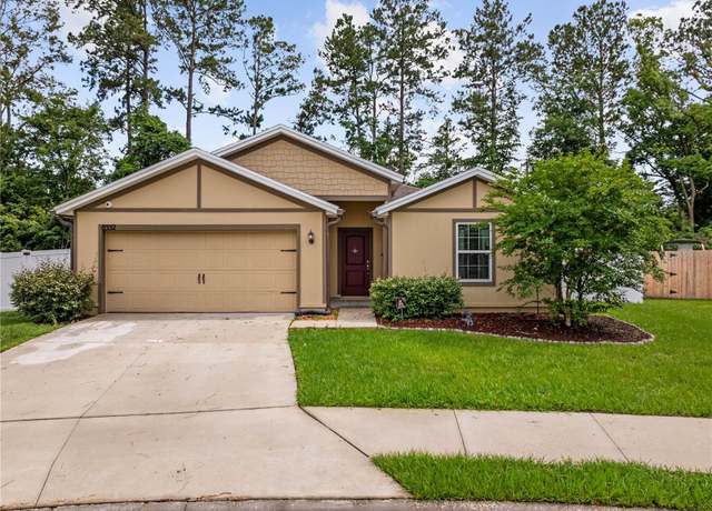 Property at 8552 Lake George Cir W, Macclenny, FL 32063, 5 beds, 3 baths
