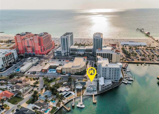 Property at 94 Devon Dr, Clearwater Beach, FL 33767, 3 beds, 2.5 baths