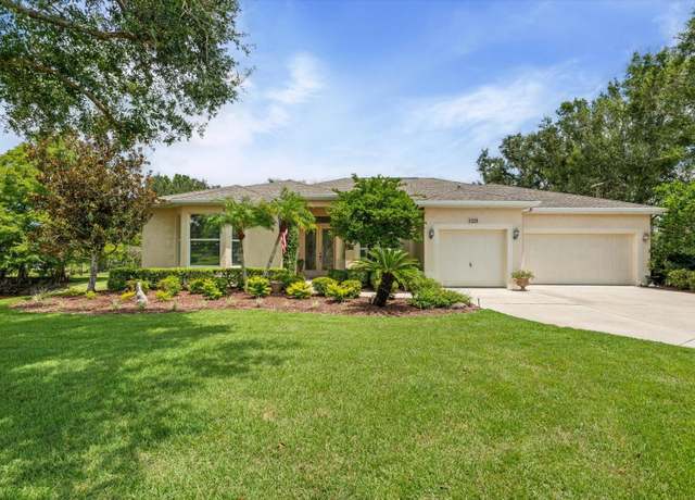 Property at 1229 Palm View Rd, Sarasota, FL 34240, 3 beds, 2 baths