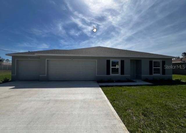 Property at 10 Llanes Pl, Palm Coast, FL 32164, 4 beds, 2 baths
