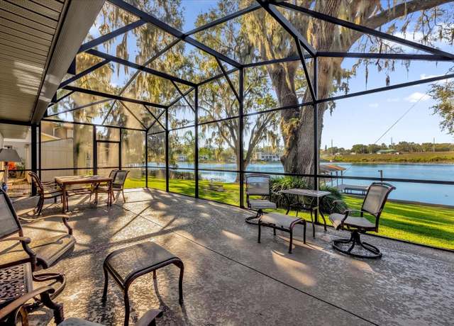 Property at 509 E Lakeshore Dr, Ocoee, FL 34761, 4 beds, 3 baths