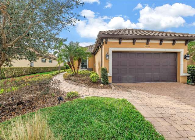 Property at 10446 Highland Park Pl, Palmetto, FL 34221, 2 beds, 2 baths
