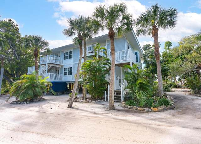 Property at 7536 Palm Island Dr S #1522, Placida, FL 33946, 3 beds, 3 baths