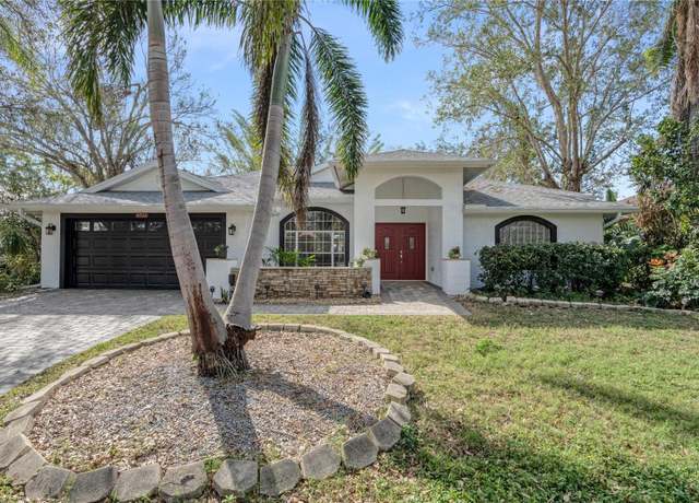 Property at 4721 Country Manor Dr, Sarasota, FL 34233, 3 beds, 2 baths