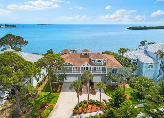 Property at 2081 Pointe Alexis Dr, Tarpon Springs, FL 34689, 4 beds, 2.5 baths