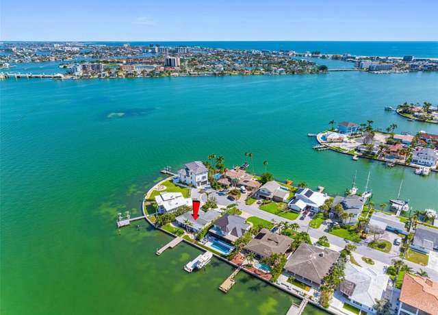 Property at 11085 9th St E, Treasure Island, FL 33706, 3 beds, 2 baths